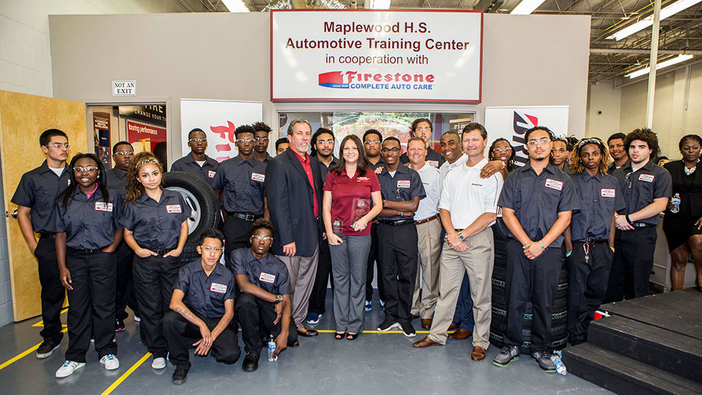 Bridgestone Americas, Firestone Complete Auto Care Mark Second Year of Partnership with Maplewood High School in 2016