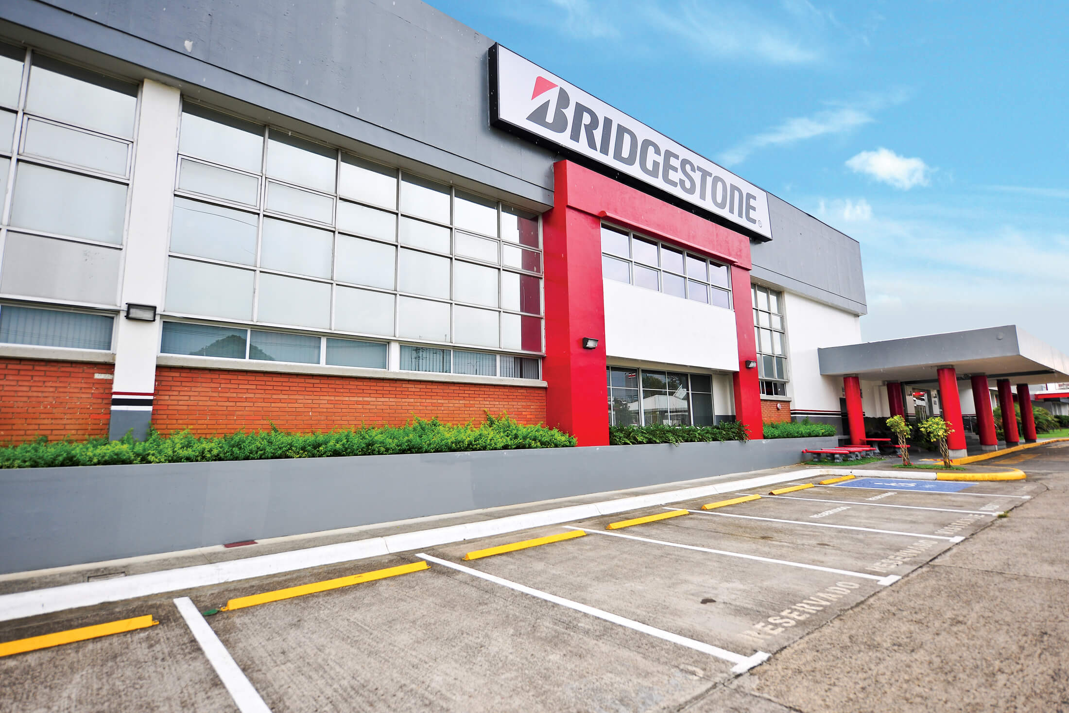 Bridgestone Costa Rica Received Certificate for its Efficiency in Energy Management