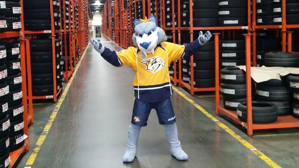 Gnash Nashville Predators Mascot at Bridgestone distribution center