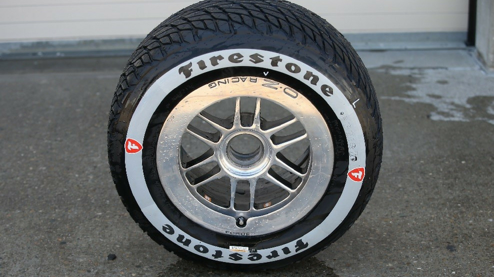 new Firestone rain tire for IndyCar series