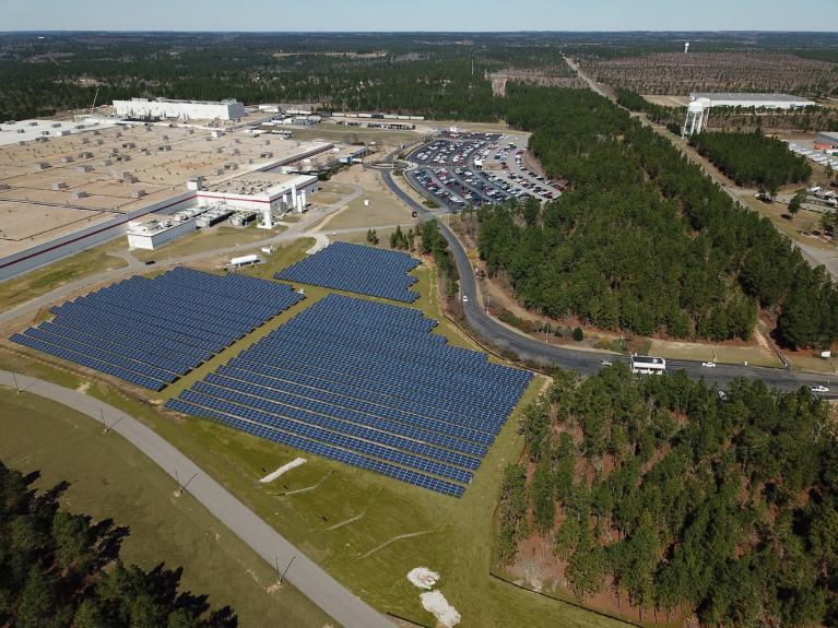 Bridgestone’s first ground-based solar array directly powers the manufacturing process at the company’s Aiken County, South Carolina Passenger/Light Truck Tire Plant.