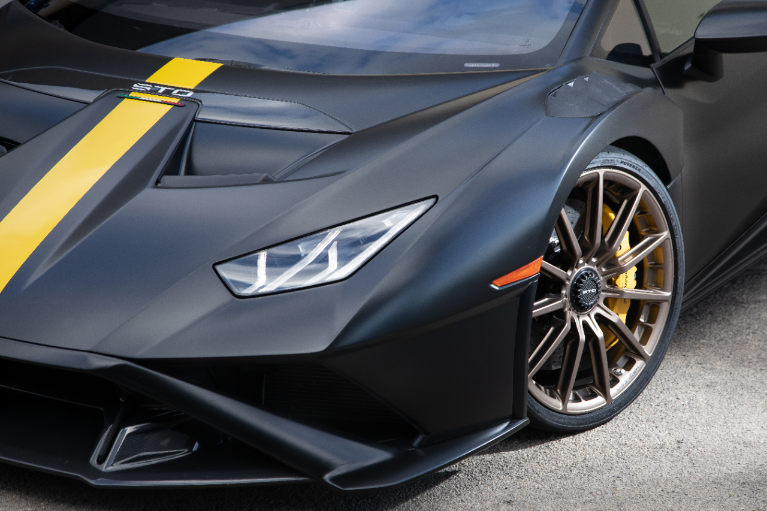 Bridgestone Potenza Race tires featured on all-new Lamborghini Huracan STO