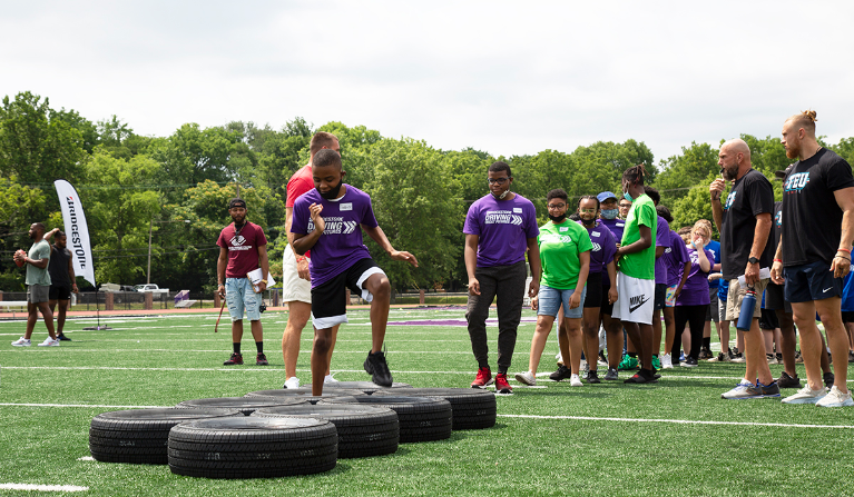 Youth from Boys & Girls Clubs of Middle Tennessee participate in on-field drills with some of the NFL’s top tight end players.