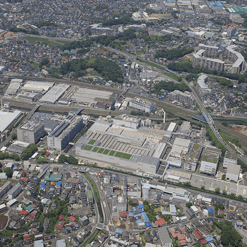 Usine de produits industriels à Yokohama, au Japon