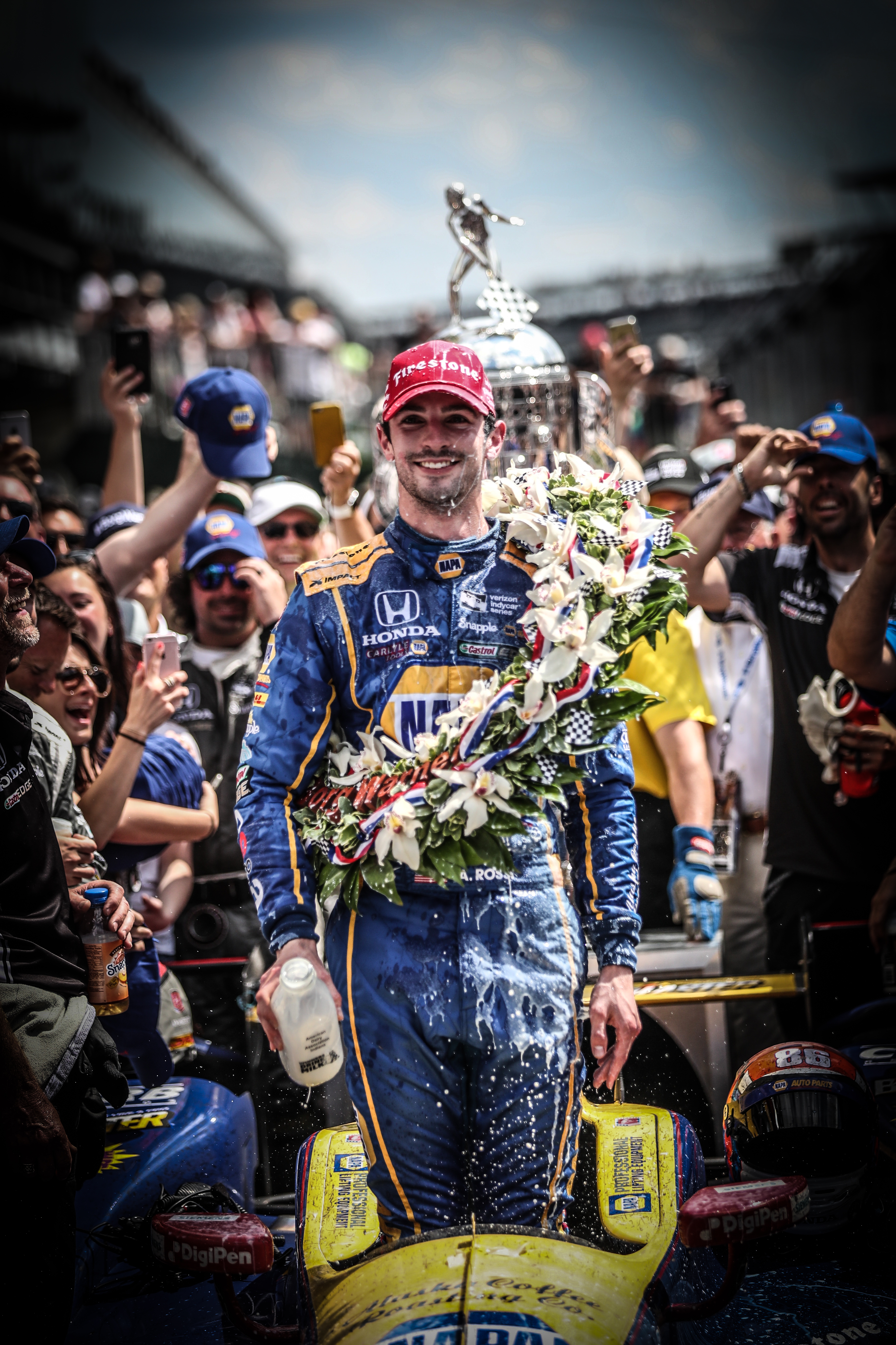 Alexander Rossi win