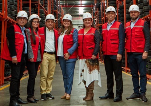 Equipo del nuevo Centro Bridgestone Colombia