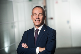 Headshot of Paolo Ferrari, Joint Global COO, Bridgestone Corporation 