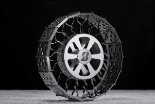 A Model Balancing Lower Weight and Traversability 